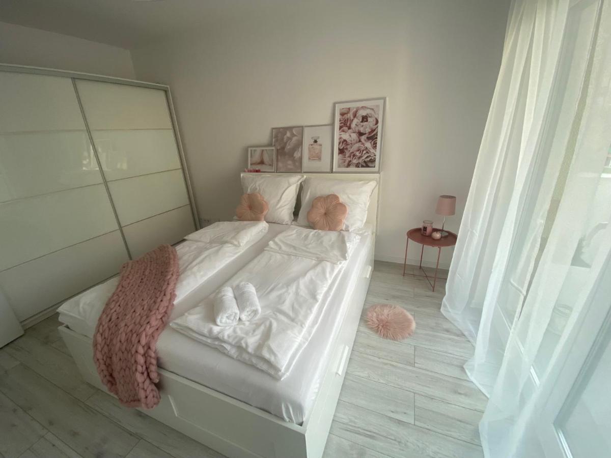 Apartament Nice Stay Lubiń Extérieur photo